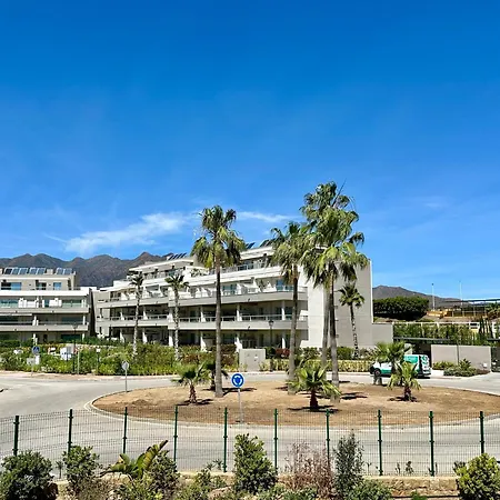 Stylish 2 Bedroom In La Cala Golf *