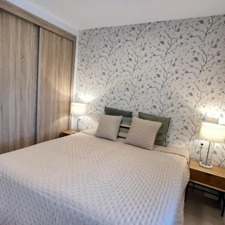 Stylish 2 Bedroom In La Cala Golf Appartamento